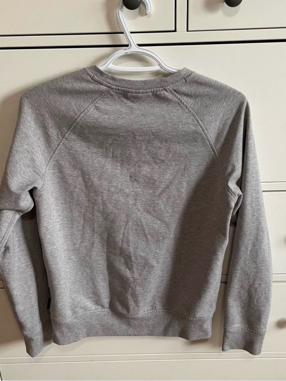 Patagonia Gray Crewneck Sweatshirt - Picture 3 of 8
